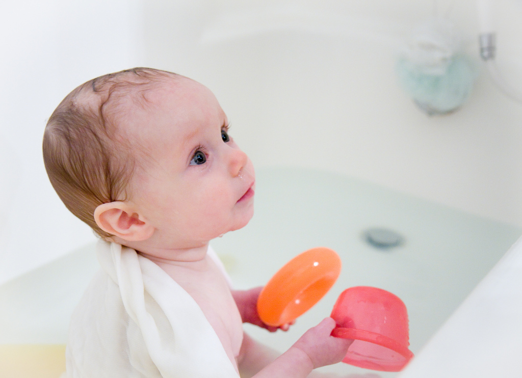 Tout savoir sur le bain de bébé : Bébé Puériculture